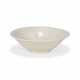 A XING WHITE-GLAZED LOBED BOWL - фото 1