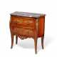 SMALL WOODEN CHEST OF DRAWERS LOUIS XV - photo 1 SMALL WOODEN CHEST OF DRAWERS LOUIS XV - photo 1