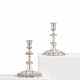 PAIR OF SILVER CANDLESTICKS WITH RÉGENCE DECORATION - фото 1