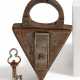 LARGE TRIANGULAR IRON PADLOCK - фото 1 LARGE TRIANGULAR IRON PADLOCK - фото 1