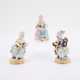 THREE PORCELAIN FIGURINES OF YOUNG LADIES - Foto 1