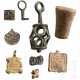 Neun Kleinobjekte, altorientalisch bis hochmittelalterlich, 2. Jtsd. v. Chr. - 13. Jhdt. - photo 1