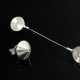 2 Various futuristic stud earrings with diamonds (… - photo 1 2 Various futuristic stud earrings with diamonds (… - photo 1