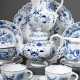 17 pieces of Meissen coffee/tea service ‘Onion Pat… - photo 1