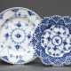 2 Various Royal Copenhagen plates ‘Musselmalet Blu… - photo 1