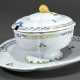 Small Rouen faience covered tureen on platter, scu… - фото 1