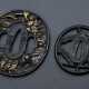 2 Various iron tsuba: ‘Fighting Samurai’ with gold… - фото 1 2 Various iron tsuba: ‘Fighting Samurai’ with gold… - фото 1