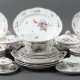 Speiseservice mit Floraldekor für mindestens 9 Personen Nymphenburg, 1… - photo 1