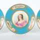 3 Bildteller Sèvres, Frankreich, 19. Jh., Porzellan, blauer Fond, die … - photo 1 3 Bildteller Sèvres, Frankreich, 19. Jh., Porzellan, blauer Fond, die … - photo 1