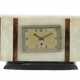 Art Déco-Kaminuhr mit Beistellern um 1930, rechteckiges Blechzifferbla… - photo 1 Art Déco-Kaminuhr mit Beistellern um 1930, rechteckiges Blechzifferbla… - photo 1