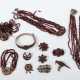 Konvolut Granatschmuck Anfang 20. Jhr., best. aus 10 Teile: 1 Armreif,… - photo 1