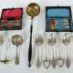 Konvolut Besteckteile meist 19. Jh., Silber 12-/13-lötig/800/Holz, ca.… - photo 1