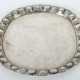 Tablett wohl Hanau, um 1900/Anfang 20. Jh., Silber 800, ca. 630 g, run… - photo 1