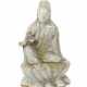 Sitzende Guanyin China, 19. Jh., Keramik, beiger Scherben, kristalline… - фото 1 Sitzende Guanyin China, 19. Jh., Keramik, beiger Scherben, kristalline… - фото 1