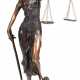 Bronze-Figur "Justitia", mit Augenbinde, Waage und Schwert auf Buch und Schlange stehend, braun patiniert, auf runder Marmorplinthe, Ges.-H. 47,5 cm - photo 1