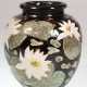 Jugendstil-Vase, Majolika, mit Seerosendekor, H. 21 cm - фото 1
