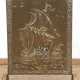 Ofenschirm, Messing, mit reliefierter Kogge, 57x40x16 cm - photo 1 Ofenschirm, Messing, mit reliefierter Kogge, 57x40x16 cm - photo 1