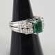 Smaragdring mit Diamanten - Weißgold 750/000, zent… - photo 1 Smaragdring mit Diamanten - Weißgold 750/000, zent… - photo 1