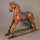 Spielzeug-Pferd - 1. Hälfte 20. Jh., Holz, geschni… - фото 1 Spielzeug-Pferd - 1. Hälfte 20. Jh., Holz, geschni… - фото 1