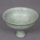 Seladon-Fußschale - schwerer Porzellanscherben mit… - фото 1 Seladon-Fußschale - schwerer Porzellanscherben mit… - фото 1