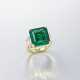 EMERALD AND DIAMOND RING - фото 1