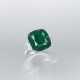 AN IMPRESSIVE EMERALD AND DIAMOND RING - photo 1