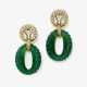 A pair of earrings with green agate and brilliant-cut diamonds - фото 1