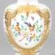 Prächtige Meissen Balustervase mit exotischen Vögeln - фото 1