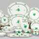 Umfangreiches Tafel- und Kaffeeservice "Apponyi Grün" - photo 1