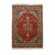 Orientteppich. PERSIEN, 20. Jahrhundert, ca. 144x100 cm. - фото 1