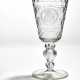 St. Petersburg Glassworks: A Russian clear glass goblet with portrait of Tsaritsa Elizabeth I Petrovna and the Russian double-headed eagle. 1750–1760. H. 27 cm. - Foto 1