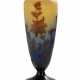 Große Balusterförmige Vase mit Blütenrispen - photo 1