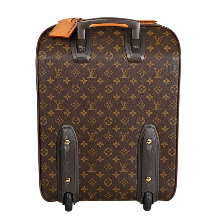 Louis Vuitton Prices - 615,231 Auction Price Results