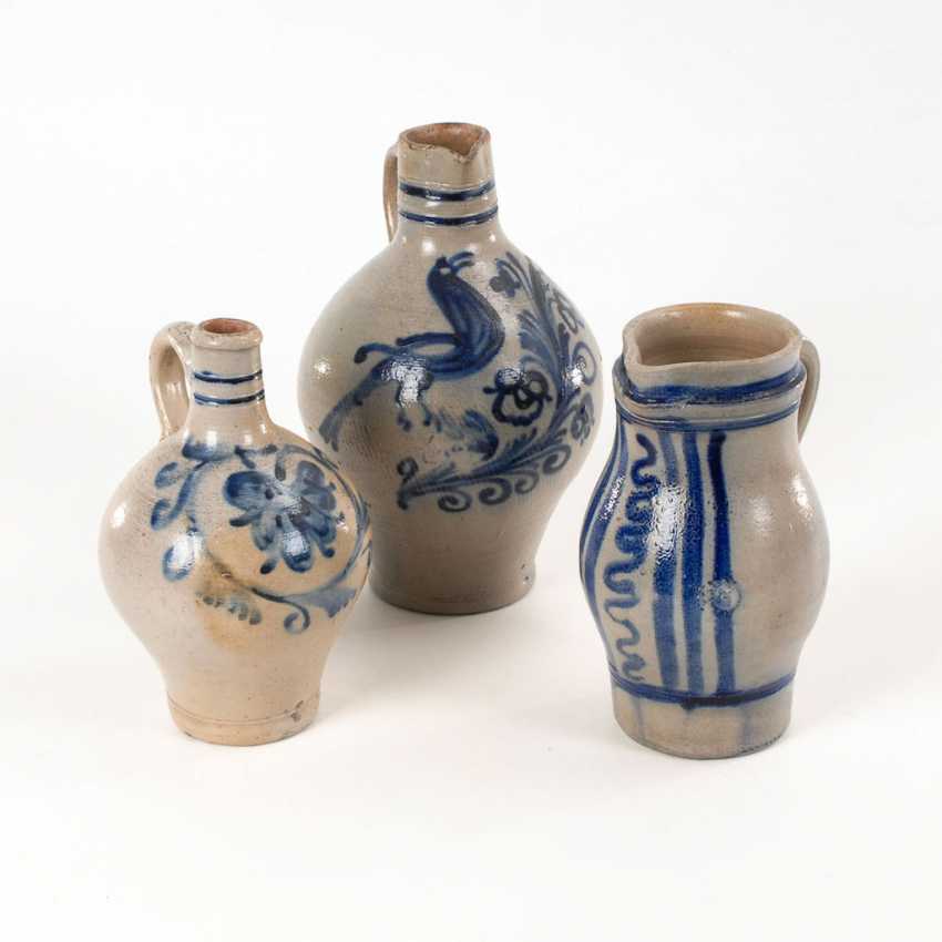 3 Stoneware Jars With Blue Paint For Sale Buy Online Auction At Veryimportantlot Auction Catalog 94 Summer Auction 19 Part Ii From 21 06 19 Photo Price Auction Lot 2131