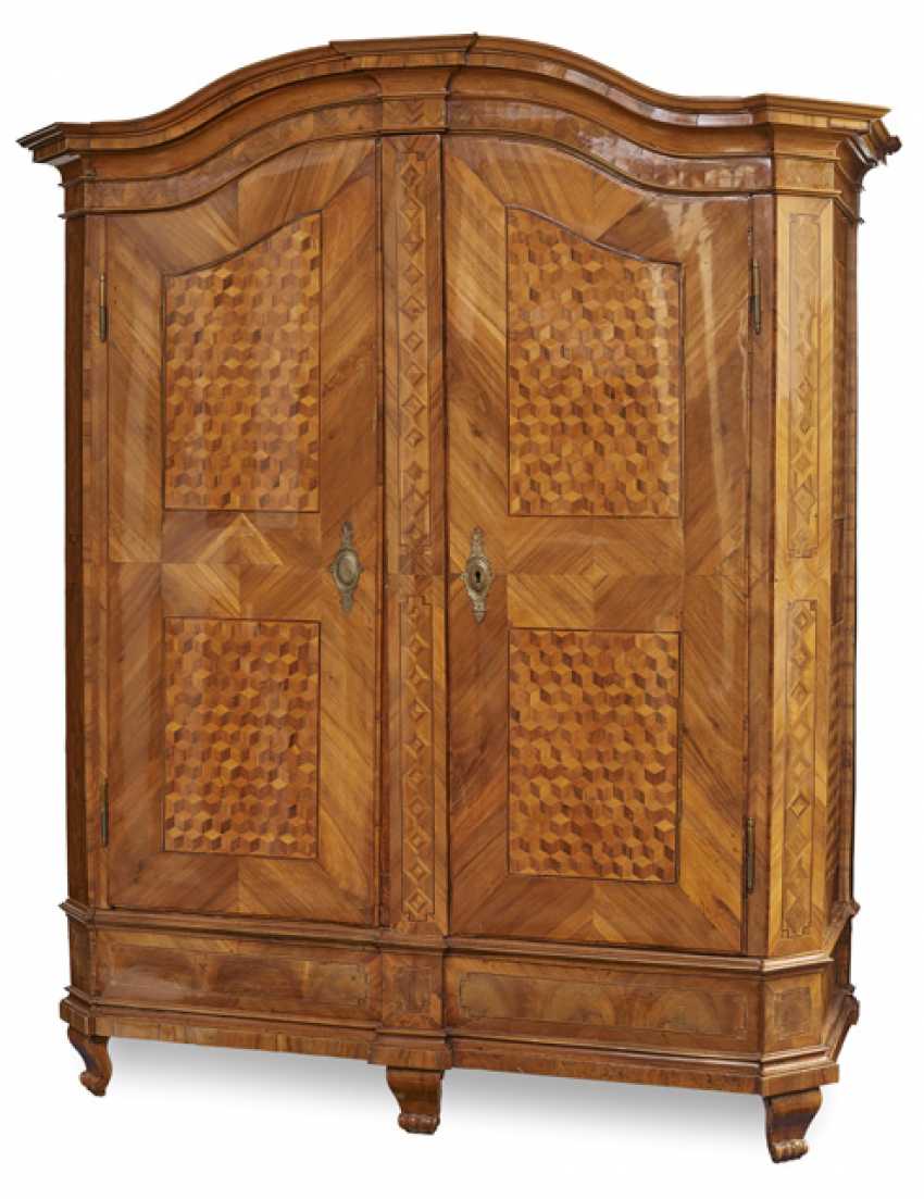 Elegant De Style Baroque Armoire Penderie Catalogue D