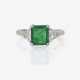 Ring mit Smaragd und Diamanten - photo 1