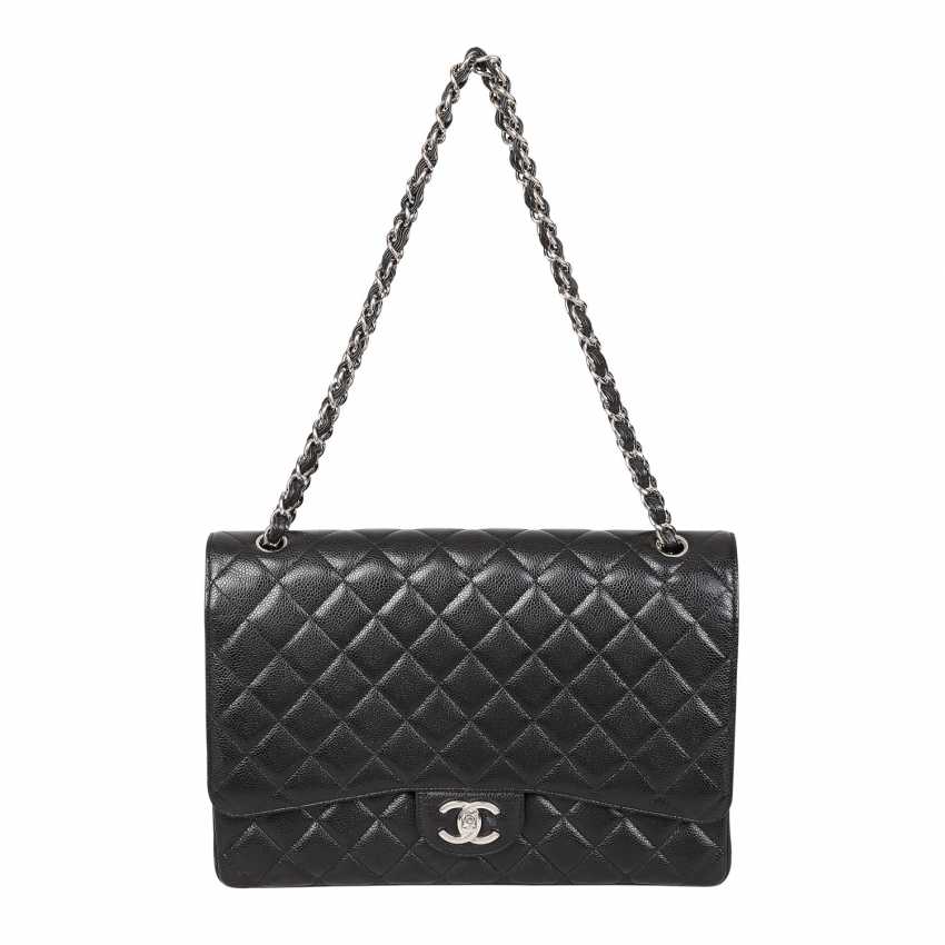 chanel shoulder bag price