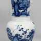 Blauweiß-Vase in Gu-Form - Foto 1
