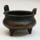 Asian bronze vessel on three legs round bowed bowl with two side-grips - фото 1