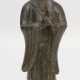 ASIATISCHER GELEHRTER, Bronze, China, 19./20. Jahrhundert - фото 1