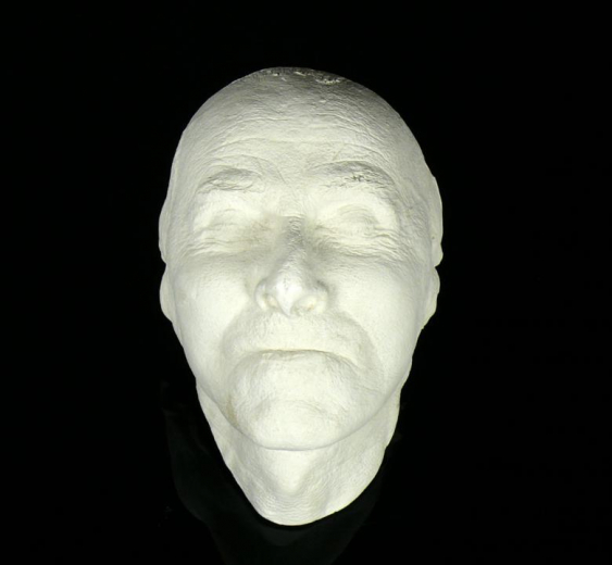 Посмертная маска свердлова фото