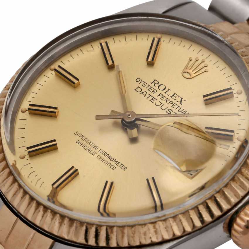 Rolex Oyster Perpetual Datejust Men S Watch Ref Ca 1980s Buy At Online Auction At Veryimportantlot Com Auction Catalog Jewelry Watches Porcelain Silver Watches And Accessories From 05 10 19 Photo Price Auction Lot 490