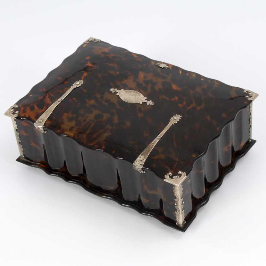 Large Tortoiseshell Casket Fittings With Silver Plated Buy At Online Auction At Veryimportantlot Com Auction Catalog 95 Autumn Auction Of 19 Day 1 From 24 10 19 Photo Price Auction Lot 1363