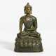 Buddha Shakyamuni auf hohem Lotossockel - photo 1