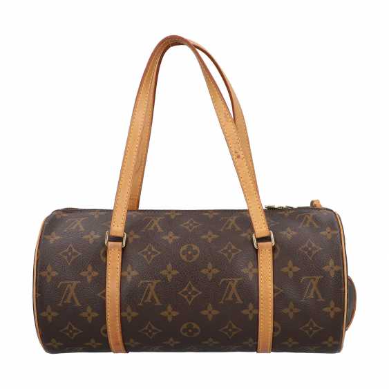 Louis Vuitton Shoulder Bag Papillon In The Collection In 04 Buy At Online Auction At Veryimportantlot Com Auction Catalog Luxury Private Property Jewelry Fashion Luxury Accessories From 14 12 19 Photo Price Auction Lot 93