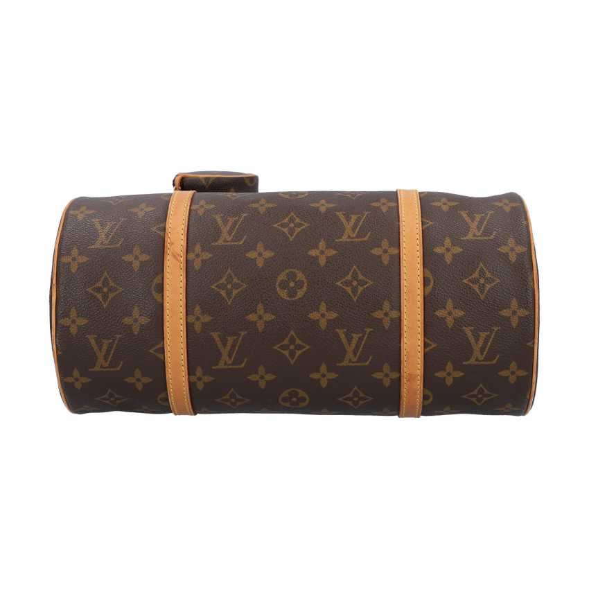 Louis Vuitton Shoulder Bag Papillon In The Collection In 04 Buy At Online Auction At Veryimportantlot Com Auction Catalog Luxury Private Property Jewelry Fashion Luxury Accessories From 14 12 19 Photo Price Auction Lot 93