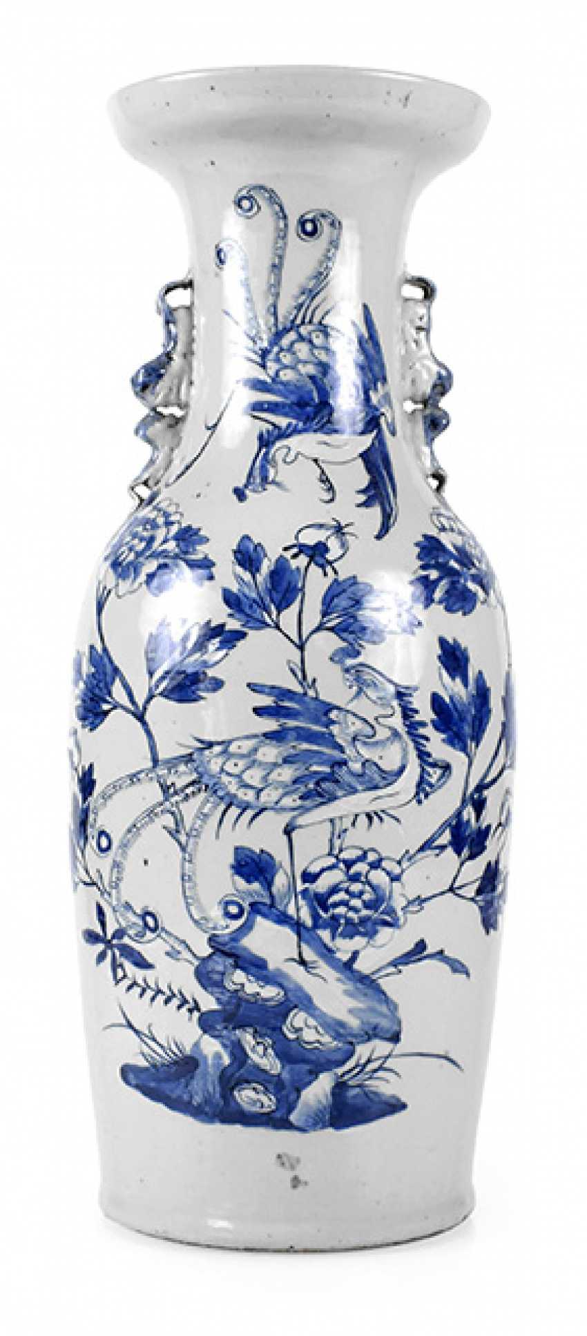 Auction lot 3274 "Floor Vase Blue And White " from the 850x550 width 50