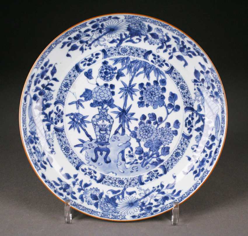 Auktion Asiatika Teller China Um 1900 Online Kaufen Bei Veryimportantlot Com Auktionskatalog Varia Vom 11 01 Foto Preis Von Auktionslos 24