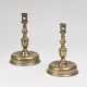 Paar barocker Glockenfuß-Leuchter - Foto 1
