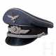 A visor cap for officers of the Luftwaffe - Foto 1